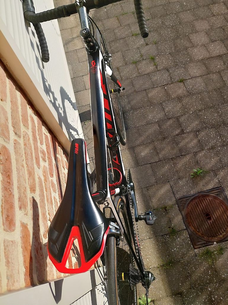 Used Scott Addict Shimano Ultegra 2017 Road & Gravel, White — image 5 of 5