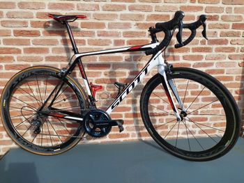 Used Scott Addict Shimano Ultegra 2017 Road & Gravel, White — image 2 of 5