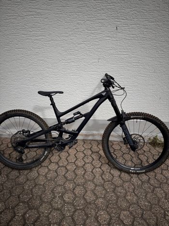 Used YT Industries Capra MX CORE 2 AL 2025 2025 Mountainbike, Schwarz, 29, 27.5 — image 2 of 7