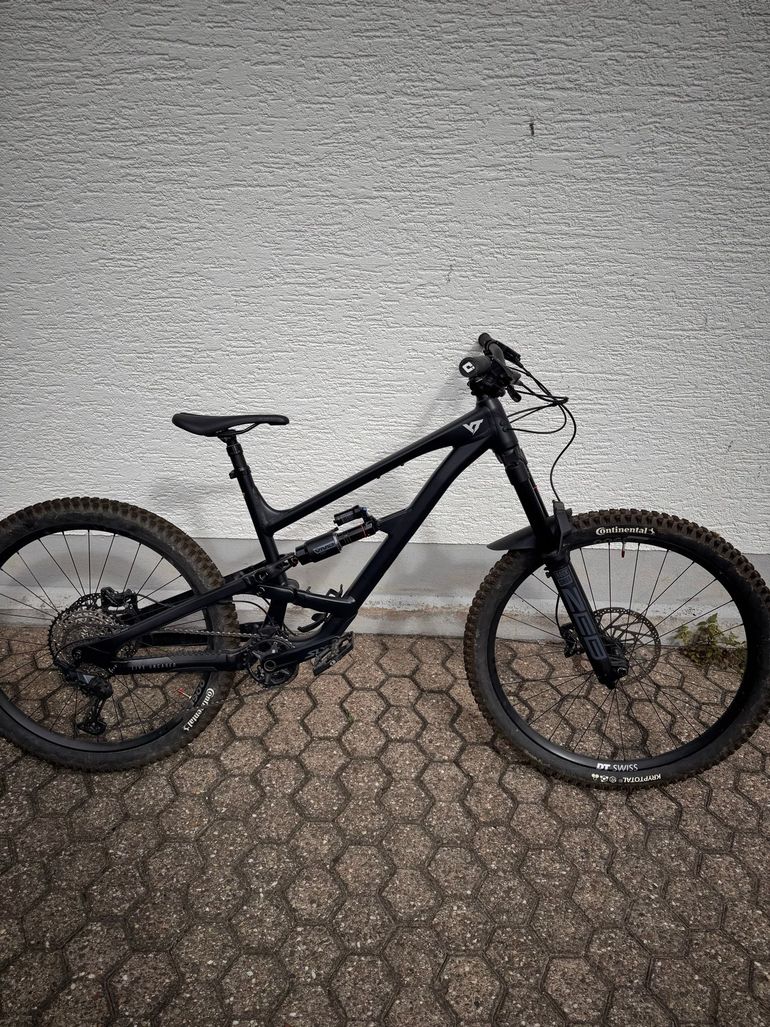 Used YT Industries Capra MX CORE 2 AL 2025 2025 Mountainbike, Schwarz, 29, 27.5 — image 2 of 7