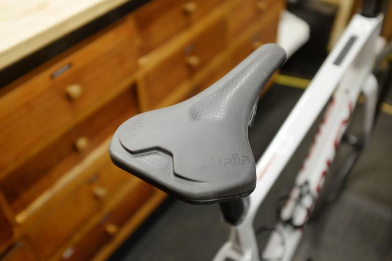 Used Ridley Grifn RS Road - Shimano 105 DI2 // 2x12s 2024 2024 Road & Gravel, Light Gray — image 5 of 8