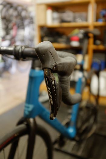 Used Ridley Fenix SLiC - Shimano 105 DI2 // 2x12s 2023 2023 Road & Gravel, Blue — image 8 of 9