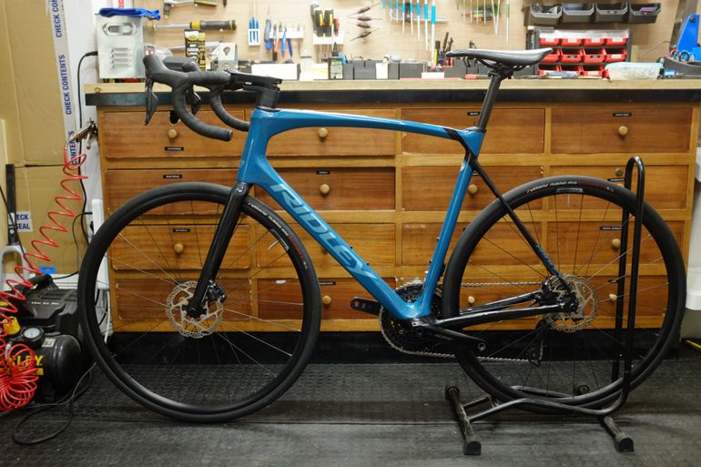 Used Ridley Fenix SLiC - Shimano 105 DI2 // 2x12s 2023 2023 Road & Gravel, Blue — image 9 of 9