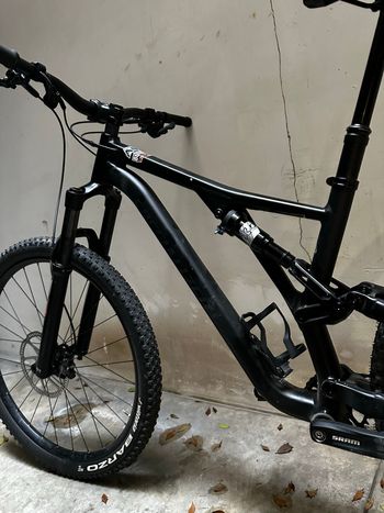 Used Specialized Stumpjumper Alloy 2021 2021 Mountainbike — image 5 of 10