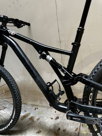 Used Specialized Stumpjumper Alloy 2021 2021 Mountainbike — image 6 of 10