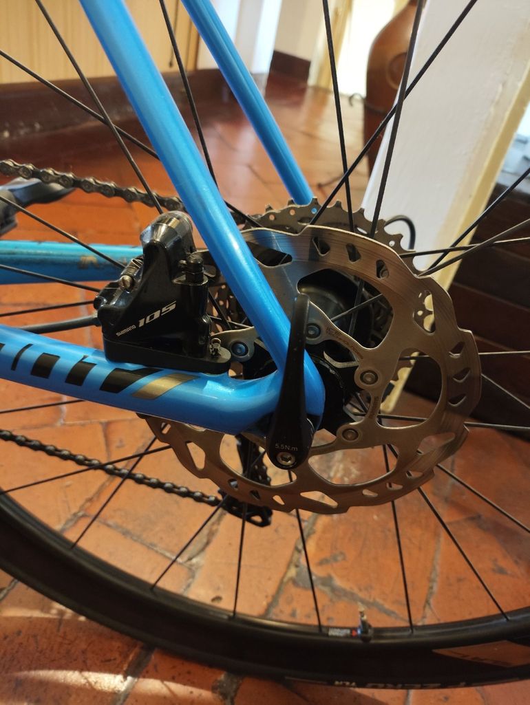 Used Giant Tcr Shimano 105 2019 Road & Gravel, Blue — image 6 of 6