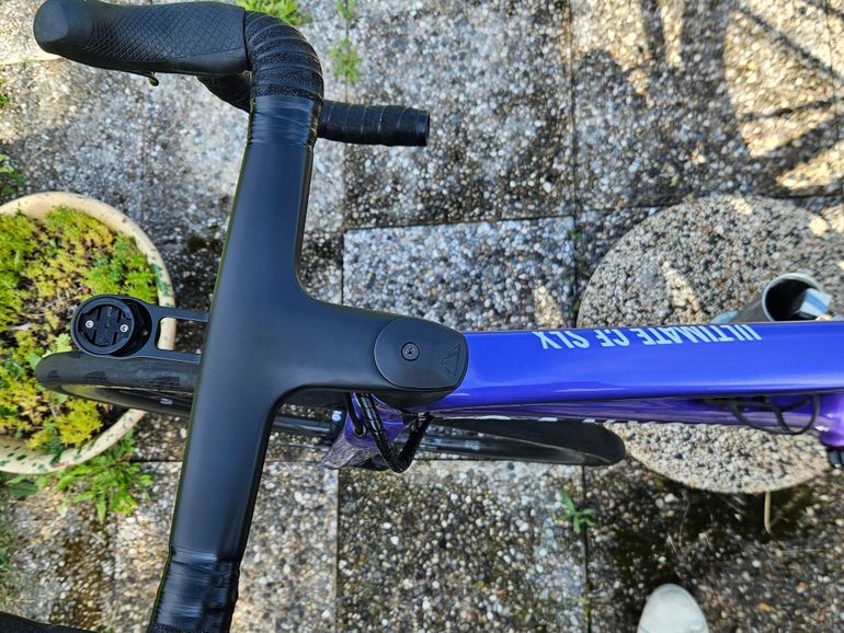 Used Canyon Ultimate CF SLX 9 Disc Di2 2021 2021 Road & Gravel, Purple — image 8 of 22
