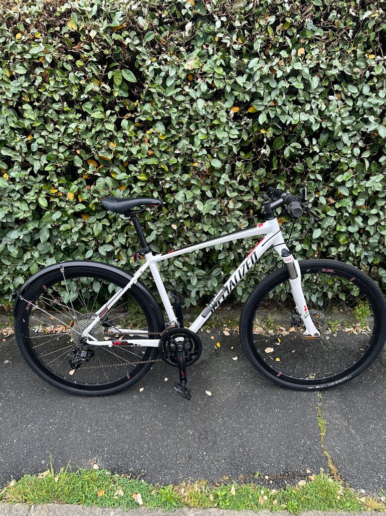 Used Specialized Crosstrail 2014 Urban, White — image 1 of 8