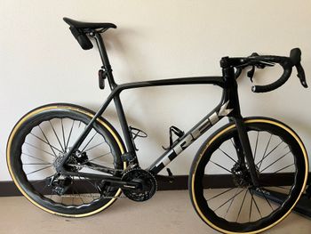 Used Trek Émonda SL 6 eTap 2023 2023 Road & Gravel