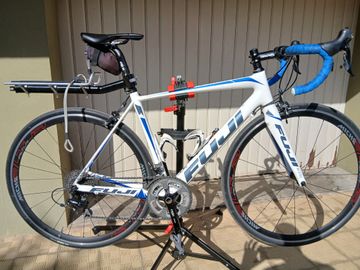 Gebrauchtes Fuji Altamira 2.5 2015 2015 Road & Gravel, Weiß — Bild 1 von 4
