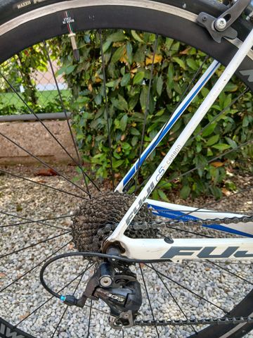 Gebrauchtes Fuji Altamira 2.5 2015 2015 Road & Gravel, Weiß — Bild 3 von 4