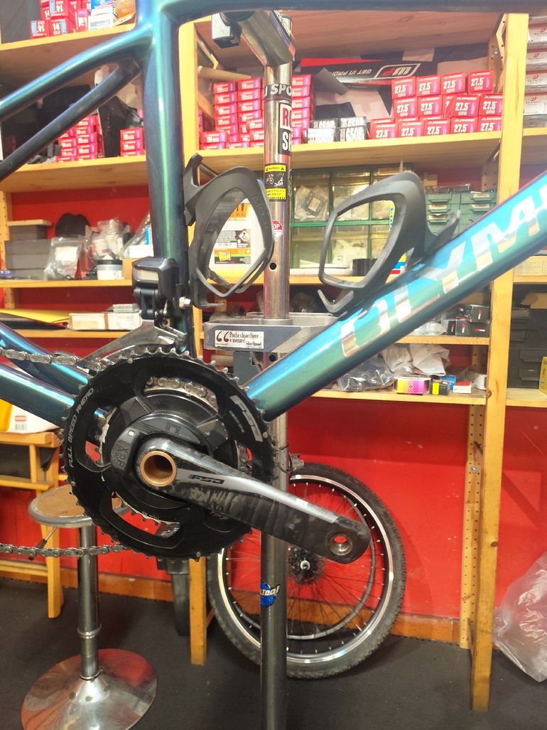 Used Olympia Olympia Custom Shimano Ultegra Di2 2023 Road & Gravel, Green — image 2 of 9