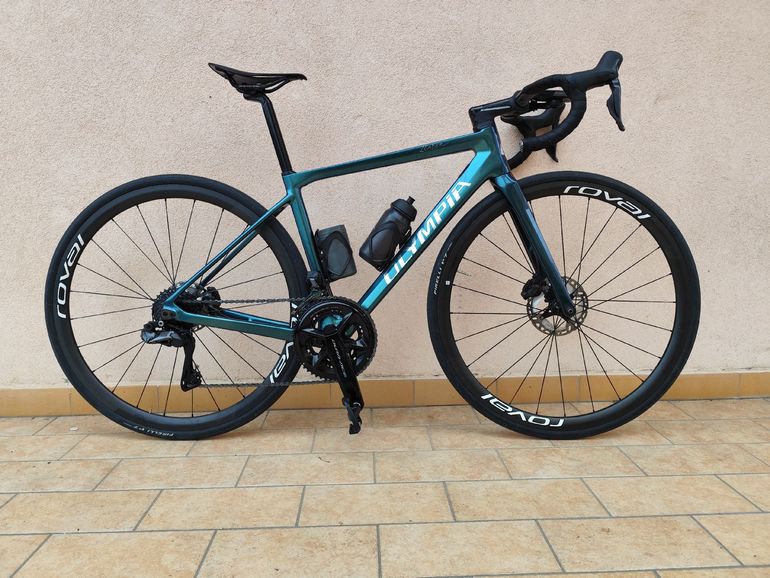 Used Olympia Olympia Custom Shimano Ultegra Di2 2023 Road & Gravel, Green — image 1 of 9
