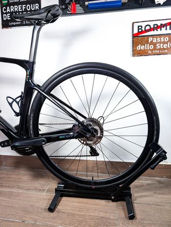 Used Scott Foil 20 2020 2020 Road & Gravel — image 22 of 24