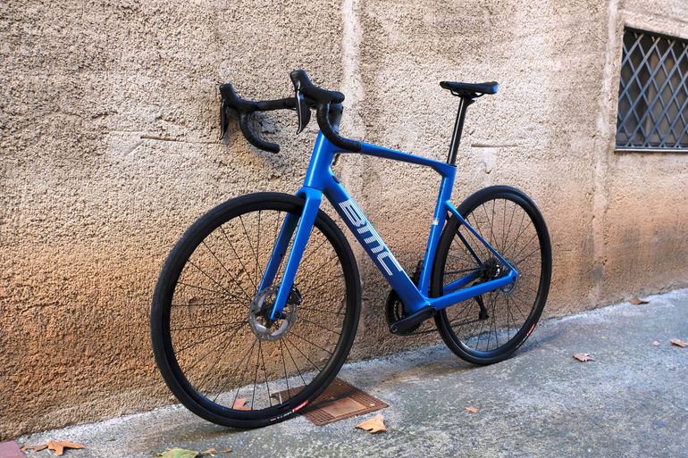 Used BMC Roadmachine TWO 2024 2024 Road & Gravel — image 5 of 11
