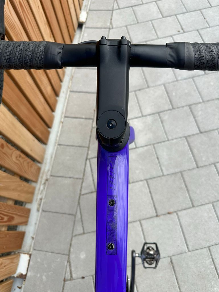 Used Scott Addict Gravel 10 2024 2024 Road & Gravel, Violett — image 2 of 4