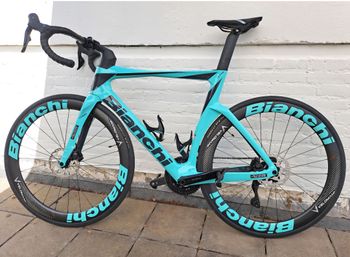 Used Bianchi Oltre Race 105 2025 2025 Route & Gravel