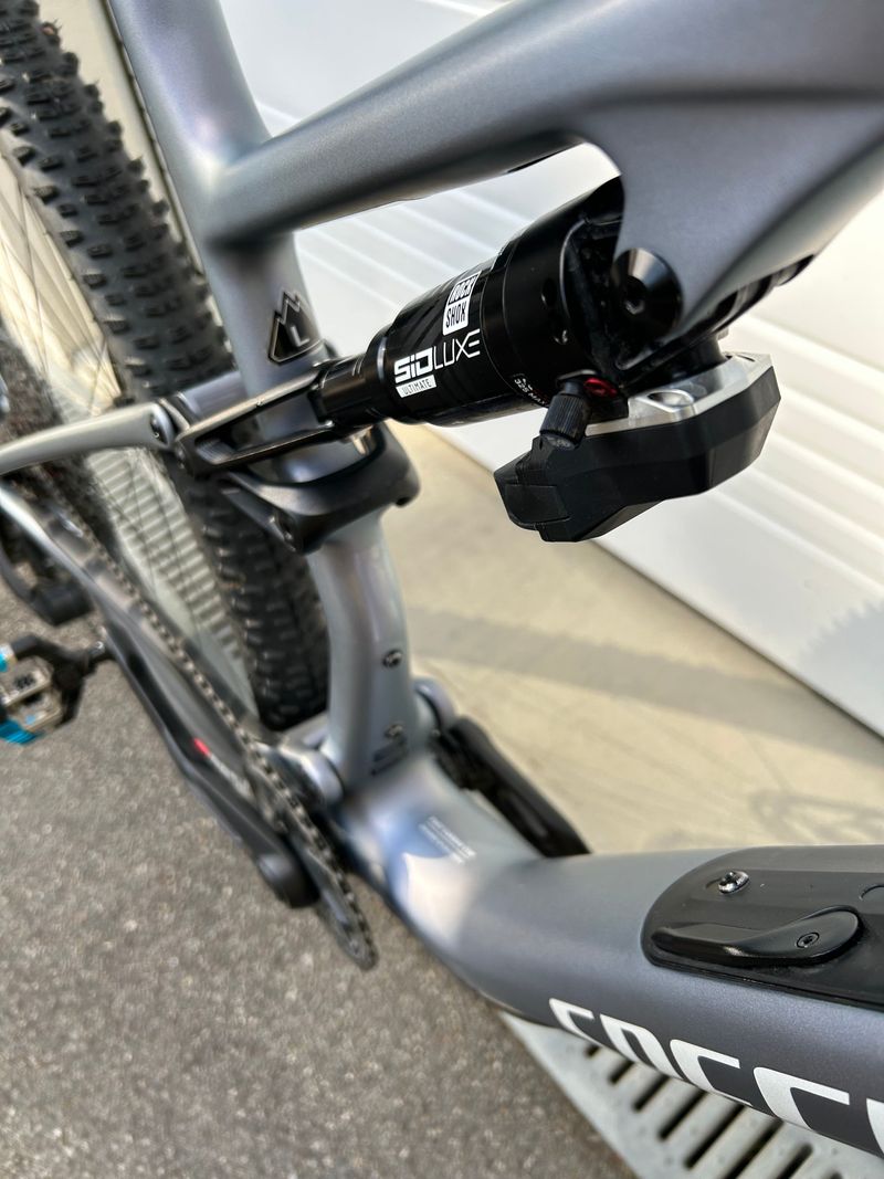 Used Specialized Epic 8 Pro 2026 2026 Mountainbike, Light Gray, 29 — image 4 of 6