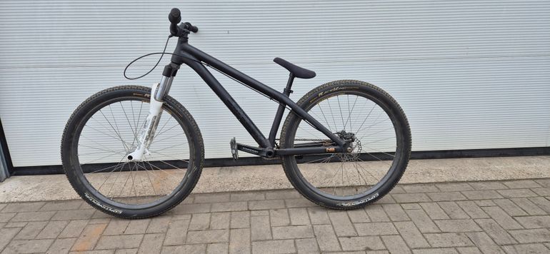 Used ns bikes NS Bikes Decade 26 2022 2022 Mountainbike, Schwarz — image 1 of 3