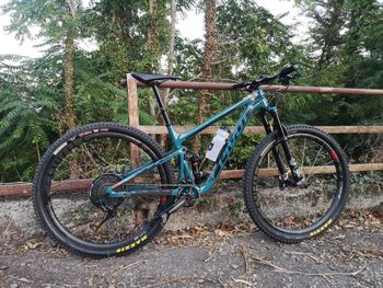 Used Pivot Mach 4 SL Frame Kit w/ Fox Live Valve 2021 2021 Mountainbike, Green — image 2 of 8