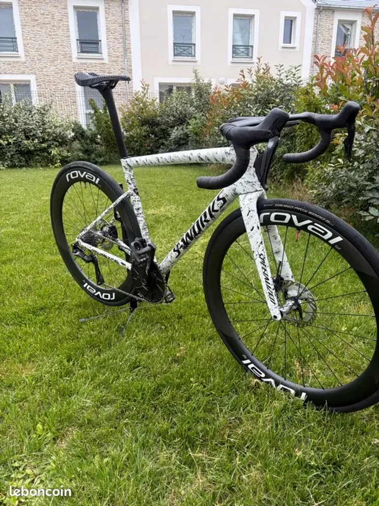 Used Specialized Specialized Tarmac S-works SL8 Dura Ace Di2 Roval CLX Team 2026 Road & Gravel — image 2 of 15