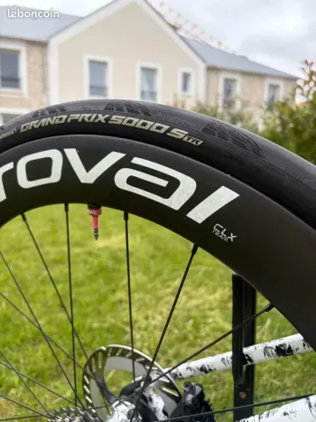 Used Specialized Specialized Tarmac S-works SL8 Dura Ace Di2 Roval CLX Team 2026 Road & Gravel — image 6 of 15