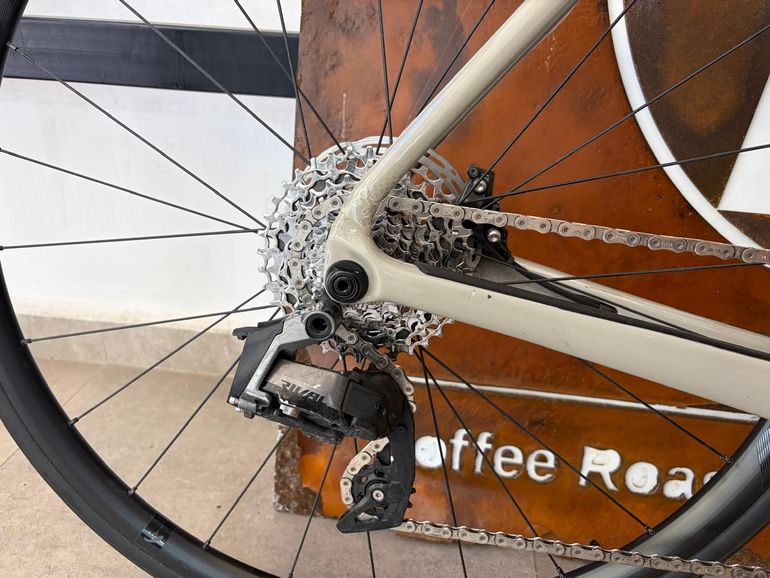 Used Cervélo Soloist SRAM Rival eTap AXS 2025 Road & Gravel — image 2 of 5