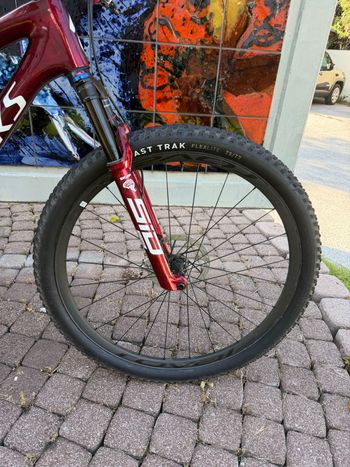 Used Specialized S-Works Epic World Cup - SRAM XX AXS, RockShox Ultimate 2023 2023 Mountainbike — image 5 of 9