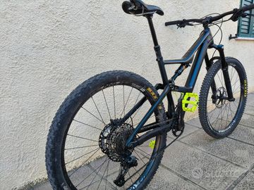 Tweedehands Orbea Occam Shimano Deore 2020 Mountainbike — afbeelding 2 van 3