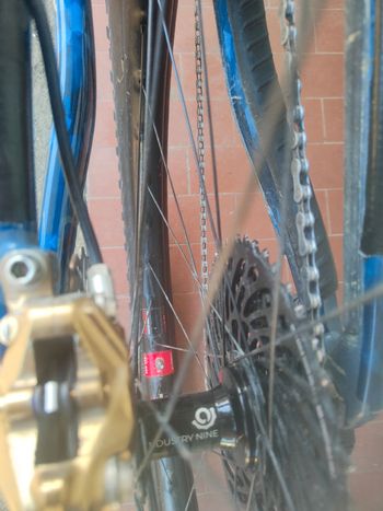 Used Santa Cruz HECKLER X01 AXS RSV MX / Carbon CC 2023 2023 Mountainbike — image 8 of 9