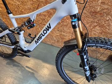 Brugt Amflow PX Carbon Pro 2026 2026 Mountainbike — billede 4 af 5
