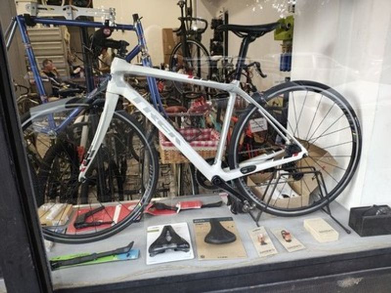 Used Trek Domane SRAM 1x11v Taglia 52 7, 2 Kg *speciale* 2020 2020 Urban & Touring