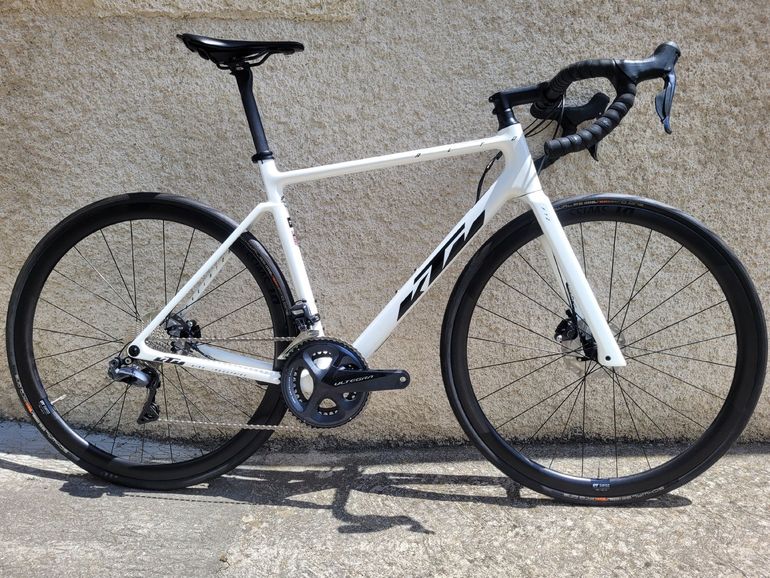 Used KTM REVELATOR ALTO MASTER 2021 2021 Road & Gravel, Weiß — image 1 of 16