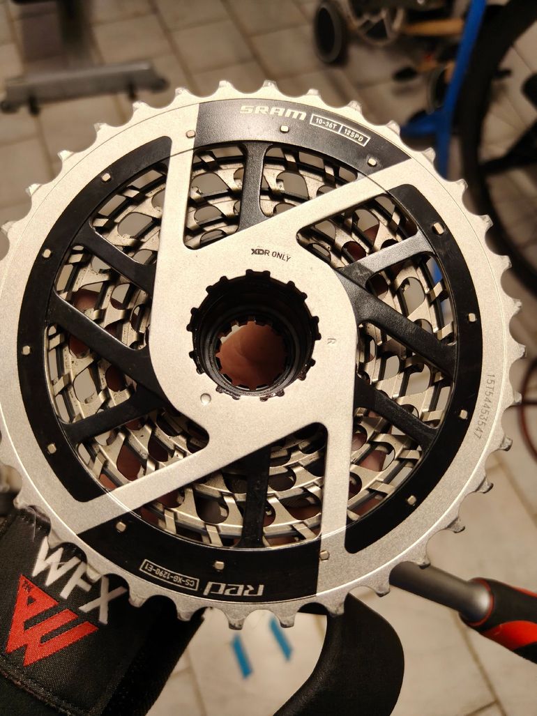 Used Trek Madone SLR 9 AXS Gen 8 2025 2025 Road & Gravel — image 11 of 11