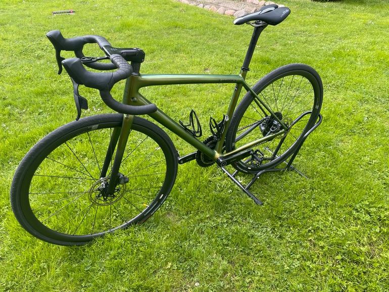 Used Specialized Specialized S-Works Aethos Snake Eye SRAM Force 2025 Road & Gravel, Schwarz — image 6 of 15