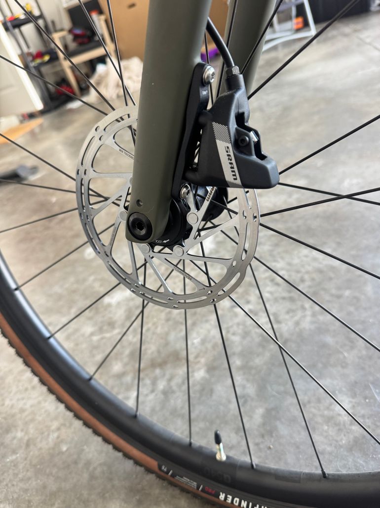 Used Specialized Diverge Comp Carbon 2025 2025 Road & Gravel, Green — image 6 of 6