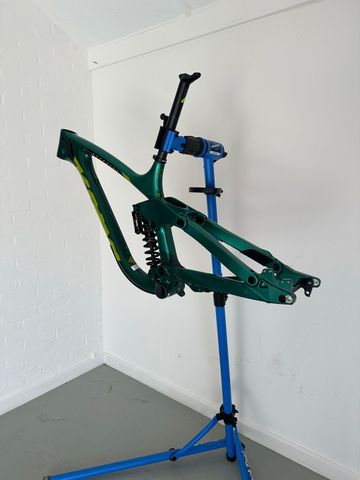 Kona Operator CR 2021 Frameset 2021 Mountainbike de segunda mano, Verde — imagen 6 de 6