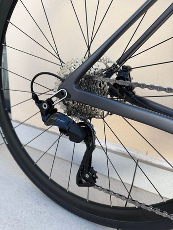 Used Merida SCULTURA ENDURANCE 4000 2025 2025 Road & Gravel — image 3 of 8