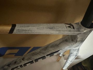 Used Giant TCR Advanced SL Frameset 2026 Frameset 2026 Road & Gravel, White — image 10 of 15