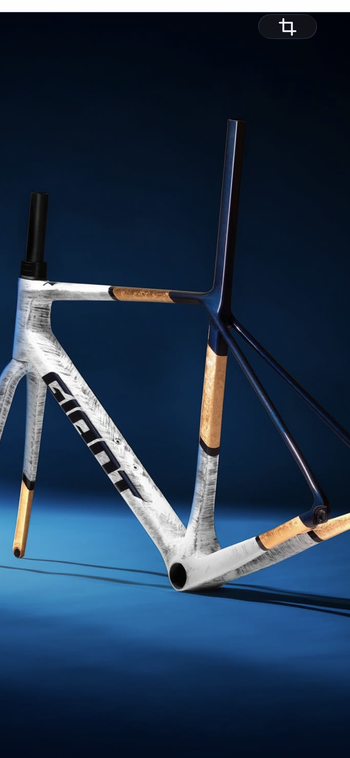 Used Giant TCR Advanced SL Frameset 2026 Frameset 2026 Road & Gravel — image 3 of 6