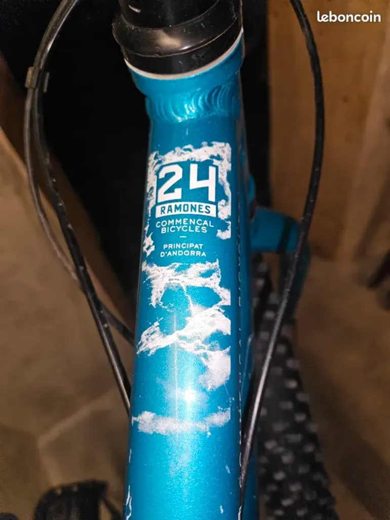 Used Commencal Commencal Ramones 24 Upgradé 2021 Mountainbike, White — image 8 of 13