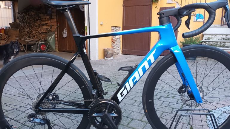 Used Giant Propel Shimano Dura Ace Di2 2025 Road & Gravel, Blue — image 2 of 4