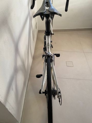 Used Pinarello Paris Shimano Ultegra 2007 Road & Gravel, White — image 4 of 6