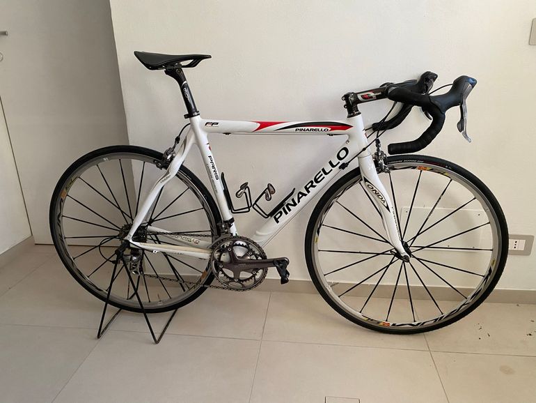 Used Pinarello Paris Shimano Ultegra 2007 Road & Gravel, Weiß — image 1 of 6