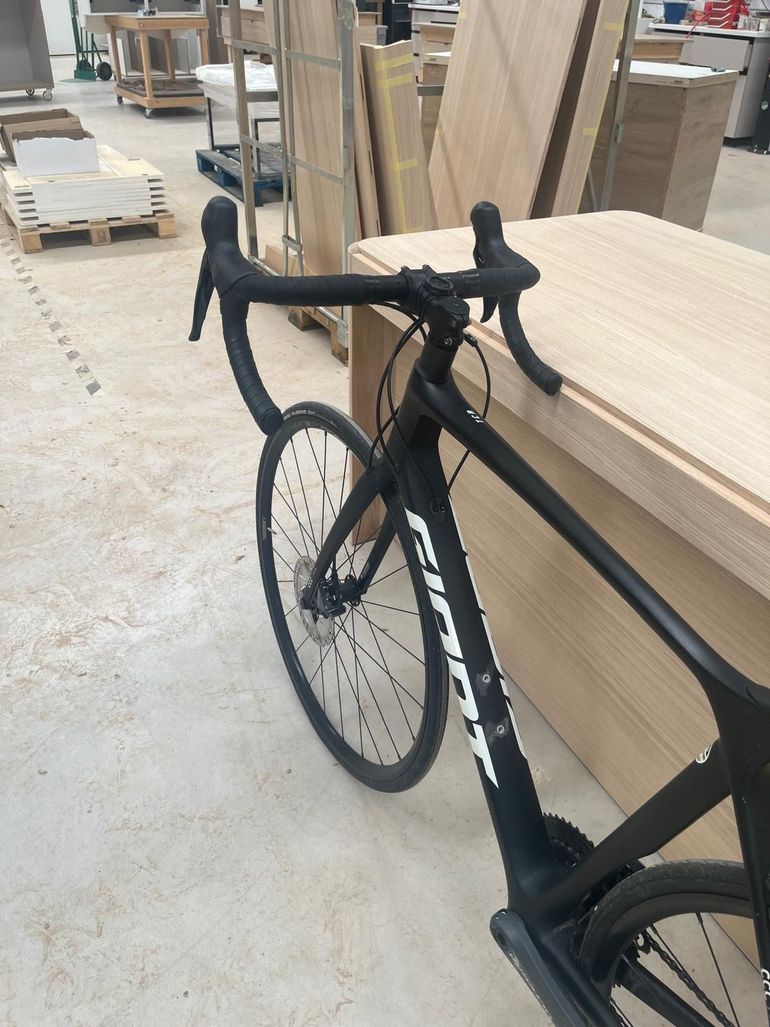 Used Giant TCR Advanced Disc 1 2021 2021 Road & Gravel — image 6 of 15