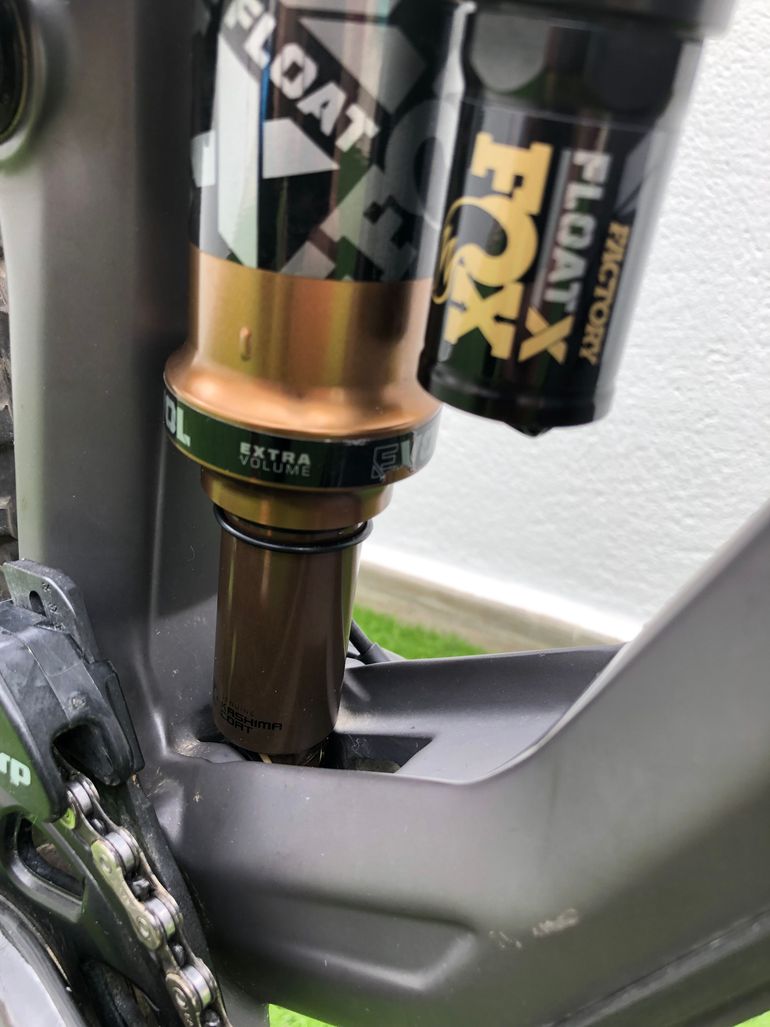 Used Radon SLIDE TRAIL 10.0 HD 2023 2023 Mountainbike, Grigio chiaro — image 4 of 22