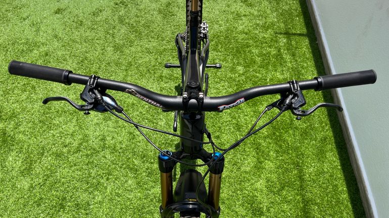Used Radon SLIDE TRAIL 10.0 HD 2023 2023 Mountainbike, Light Gray, 29 — image 8 of 23