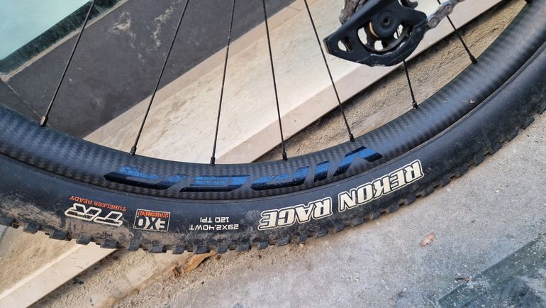 Used Specialized Epic 8 EVO Pro - SRAM X0 AXS, FOX Factory 2024 2024 Mountainbike — image 5 of 19