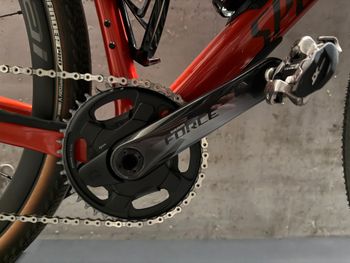 Used Specialized Diverge Pro Carbon 2021 2021 Road & Gravel, Red — image 3 of 8