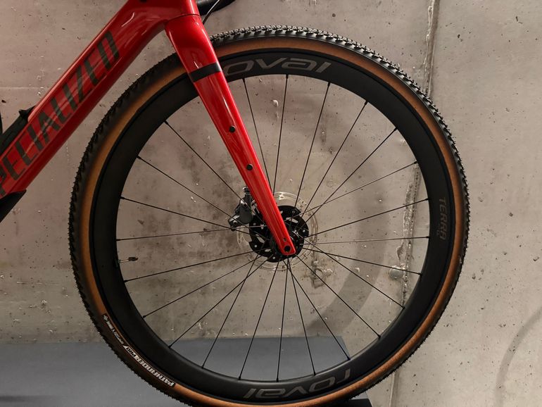 Used Specialized Diverge Pro Carbon 2021 2021 Road & Gravel, Red — image 6 of 8